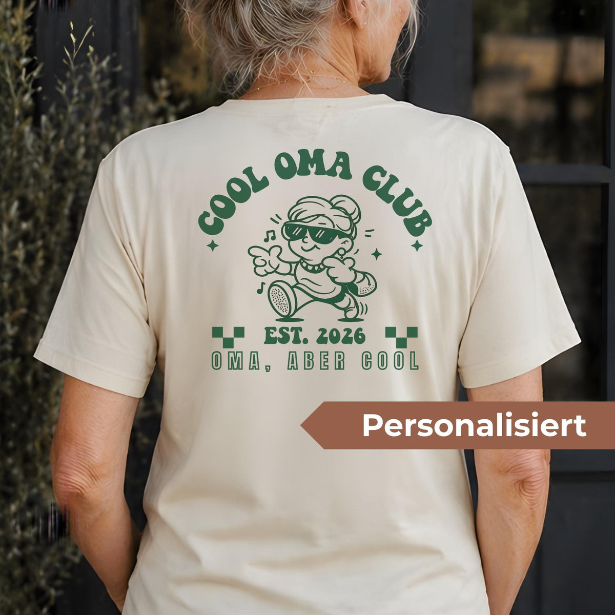 Cool Oma Club, personalisiertes Oma Shirt, Est 2026 Shirt, Geschenkidee Muttertag, Geschenk für Oma, Großmutter T-Shirt, Geburtstagsgeschenk